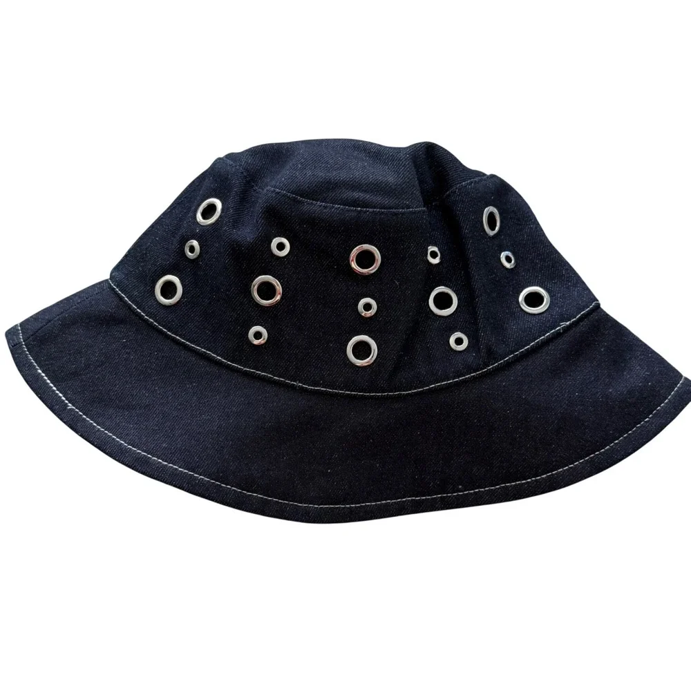 Apparis Slick Raw Denim Bucket Hat Indigo Blue Silver Grommet S5HA231IND NWT OS‎